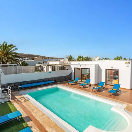 Ishara By Playa Blanca (Lanzarote)